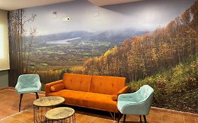 Hostal El Griel NO DISPONEMOS DE RECEPCIÓN FÍSICA